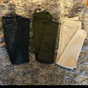 Three American Eagle jeans